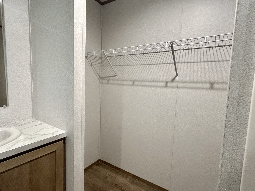 58BF244B-6170-4073-8121-F81F616F1056_1_105_c